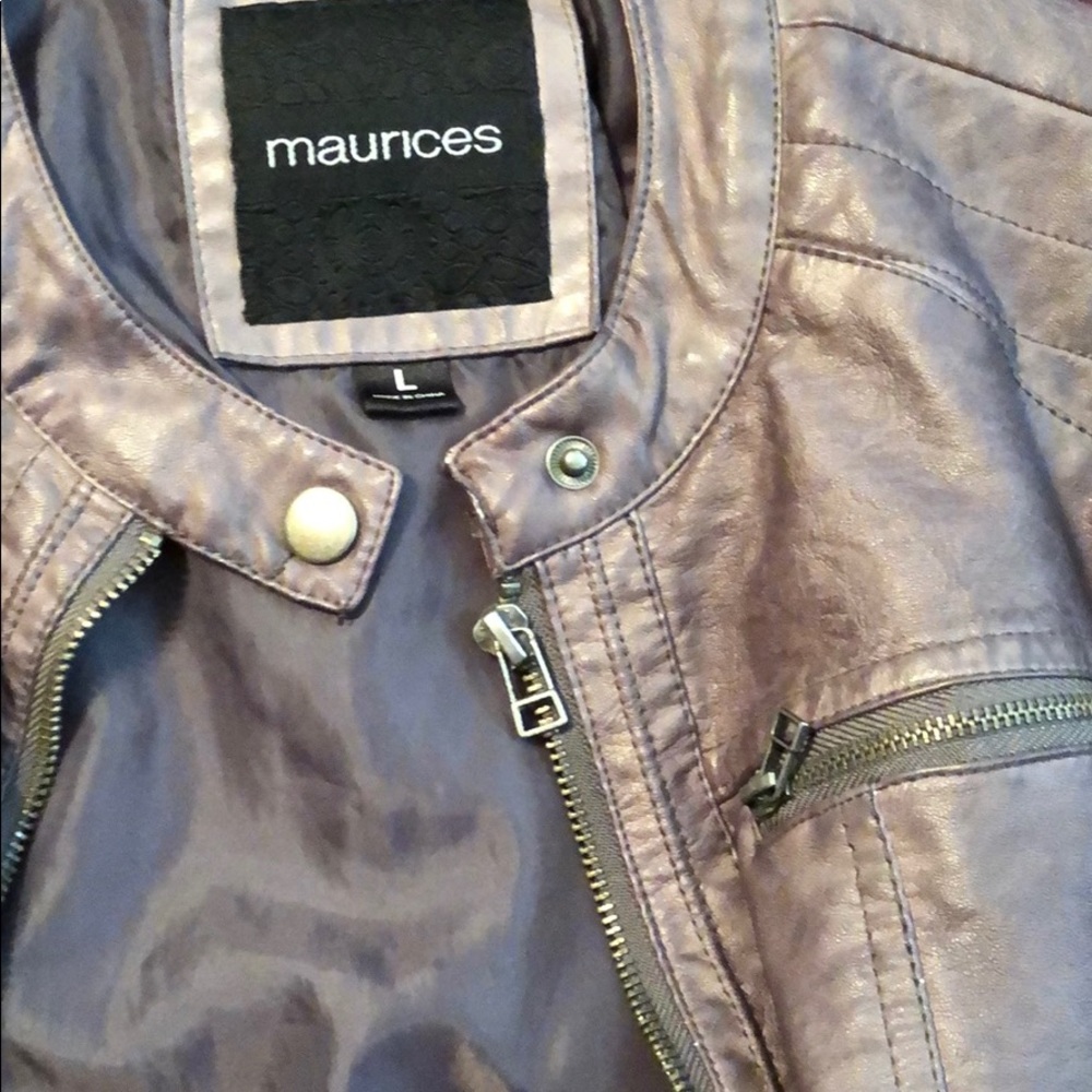 Leather jacket - Picture 2 of 3